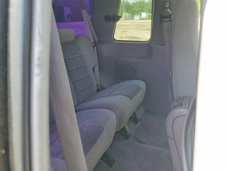Photo 10 from auction – 1999 FORD EXPLORER with VIN 1FMYU24E5XUB02708