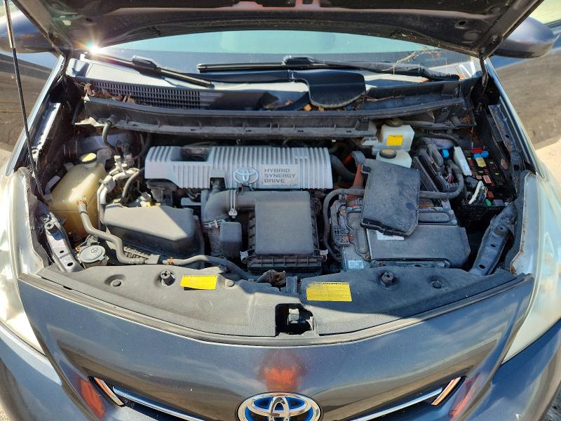 Photo 11 from auction – 2014 TOYOTA PRIUS V with VIN JTDZN3EU3E3324653