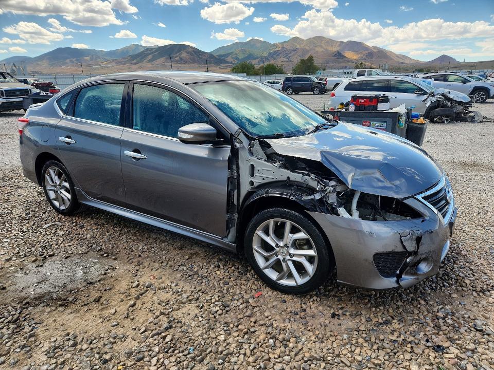 Photo 4 from auction – 2015 NISSAN SENTRA with VIN 3N1AB7AP3FY241524
