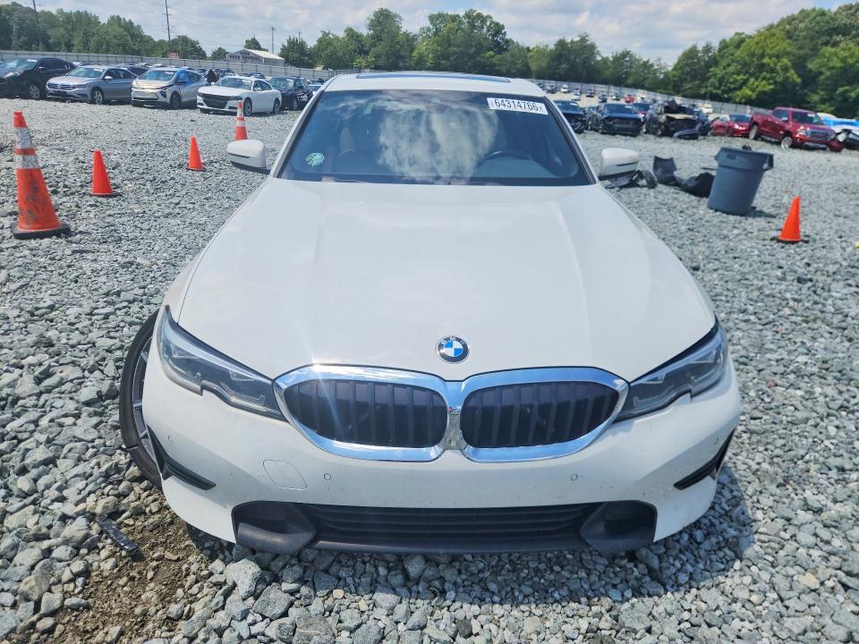 Photo 5 from auction – 2021 BMW 330XI with VIN 3MW5R7J07M8B49582