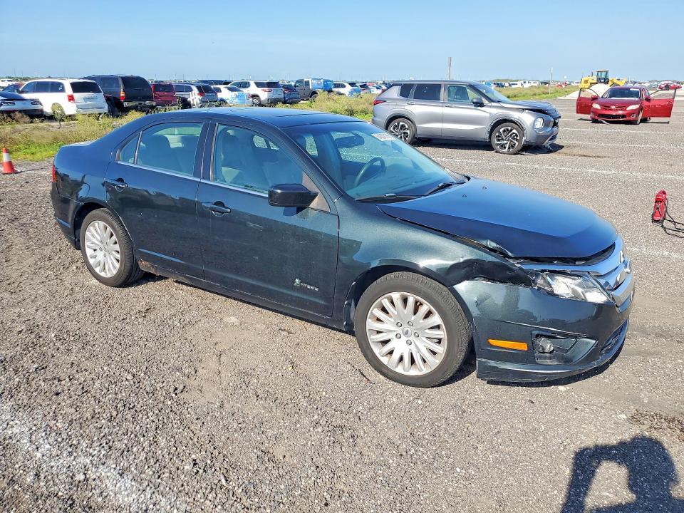 Photo 4 from auction – 2010 FORD FUSION with VIN 3FADP0L38AR400625