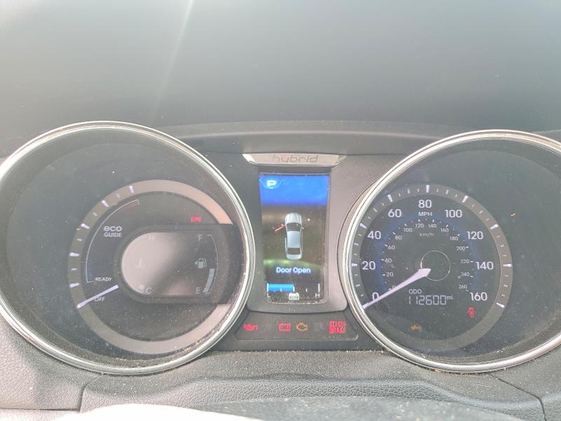 Photo 9 from auction – 2014 HYUNDAI SONATA with VIN KMHEC4A49EA114288