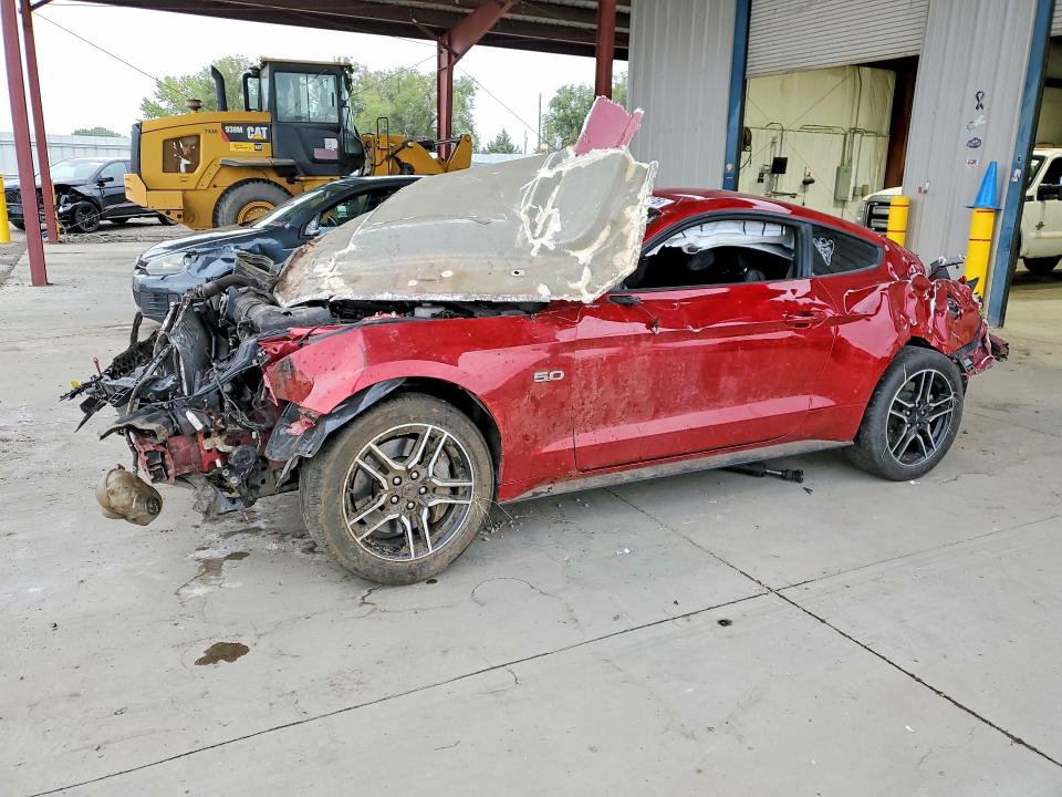 FORD MUSTANG 2020 with VIN 1FA6P8CF2L5125275 - Photo from auction
