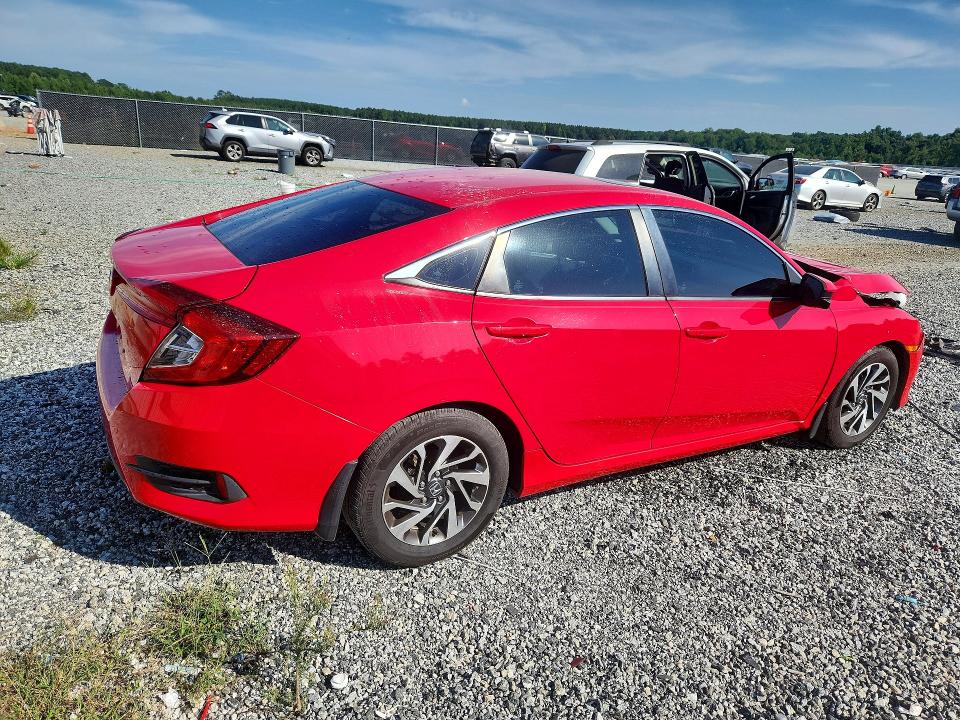 Foto 3 de la subasta – 2016 HONDA CIVIC con VIN 2HGFC2F78GH561510