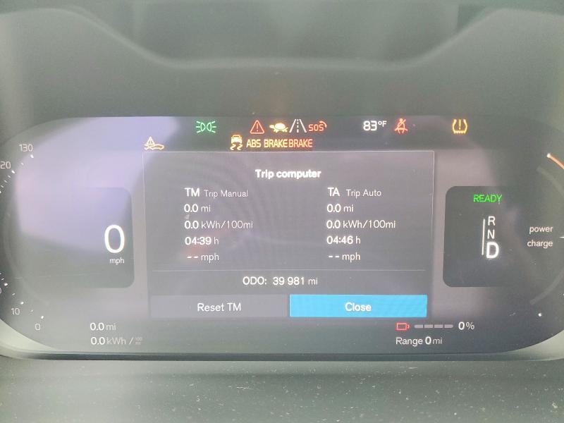 Photo 9 from auction – 2022 VOLVO XC40 with VIN YV4ED3UB2N2677437