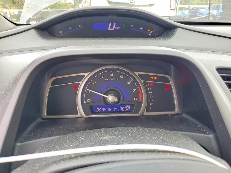 Zdjęcie 9 z aukcji – 2010 HONDA CIVIC z VIN 2HGFA1F53AH548010