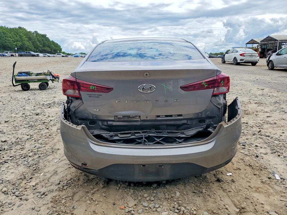 Photo 6 from auction – 2020 HYUNDAI ELANTRA with VIN KMHD74LF6LU915366