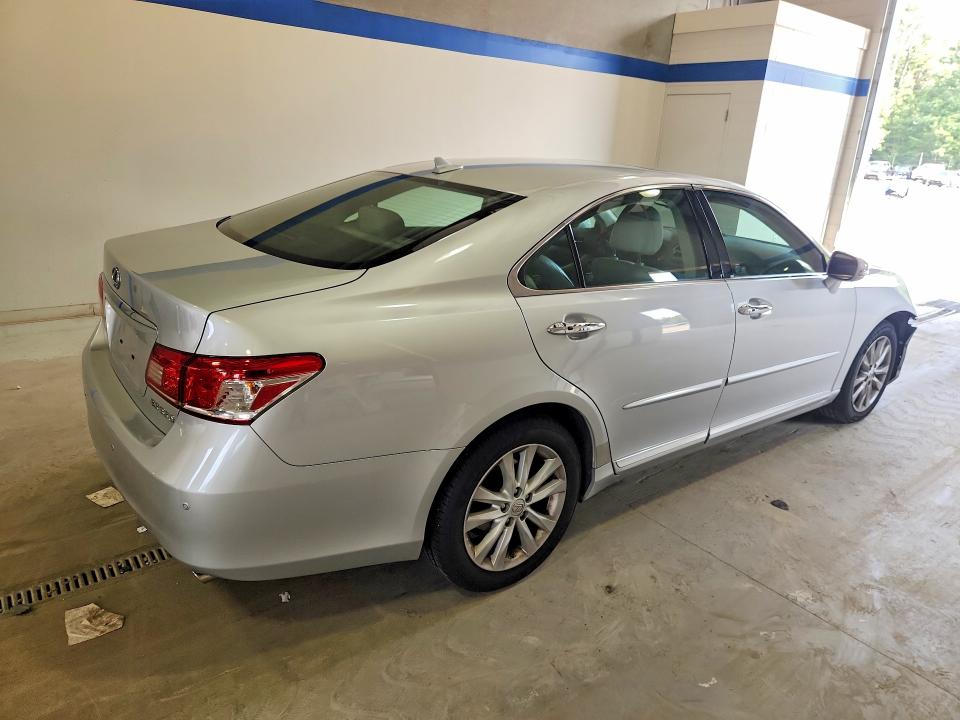 Photo 3 from auction – 2011 LEXUS ES with VIN JTHBK1EGXB2458729