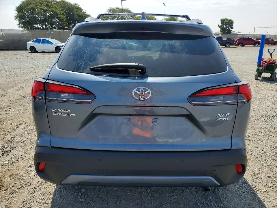 Photo 6 from auction – 2024 TOYOTA COROLLA CROSS with VIN 7MUDAABG6RV092486