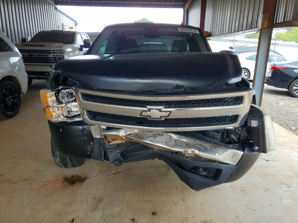 Photo 5 from auction – 2008 CHEVROLET SILVERADO with VIN 1GCEC19C28Z192593