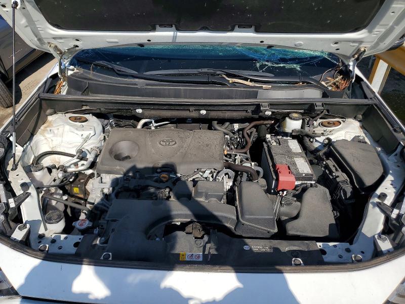 Photo 12 from auction – 2024 TOYOTA RAV4 with VIN 2T3W1RFV1RC283632