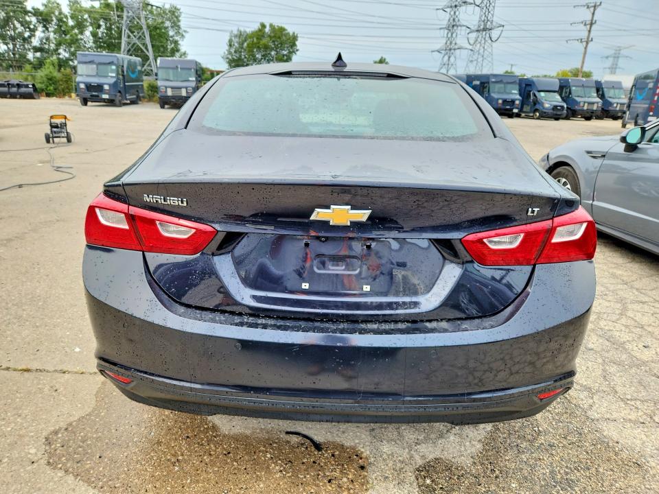Photo 6 from auction – 2023 CHEVROLET MALIBU with VIN 1G1ZD5ST1PF223552