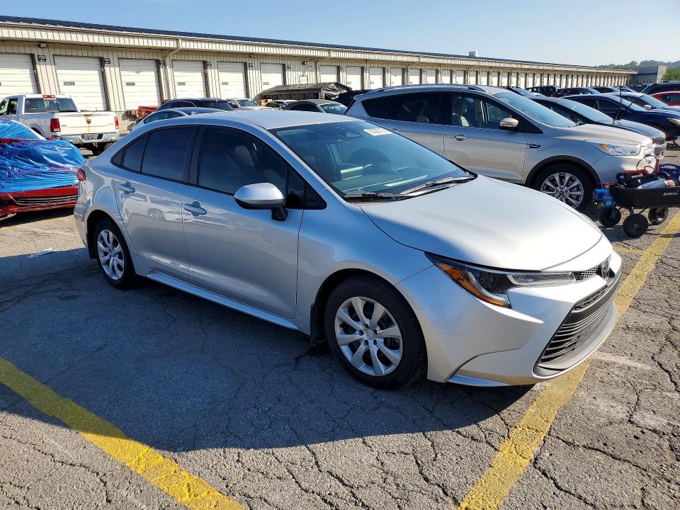 Photo 4 from auction – 2025 TOYOTA COROLLA with VIN 5YFB4MDE8SP325451