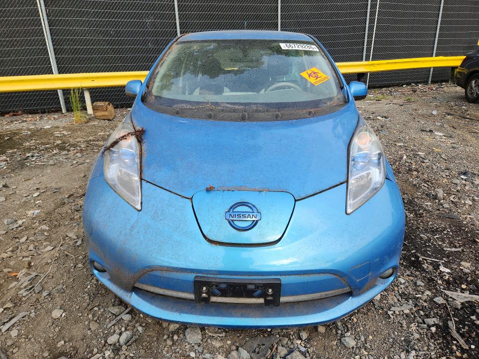Photo 5 from auction – 2012 NISSAN LEAF with VIN JN1AZ0CP8CT017945