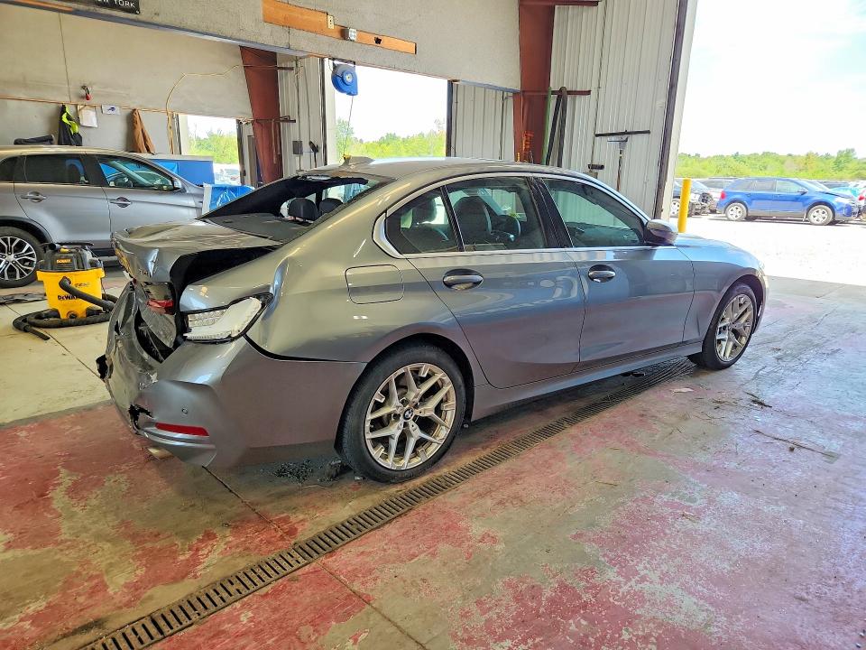 Photo 3 from auction – 2025 BMW 330XI with VIN 3MW89CW07S8F35169