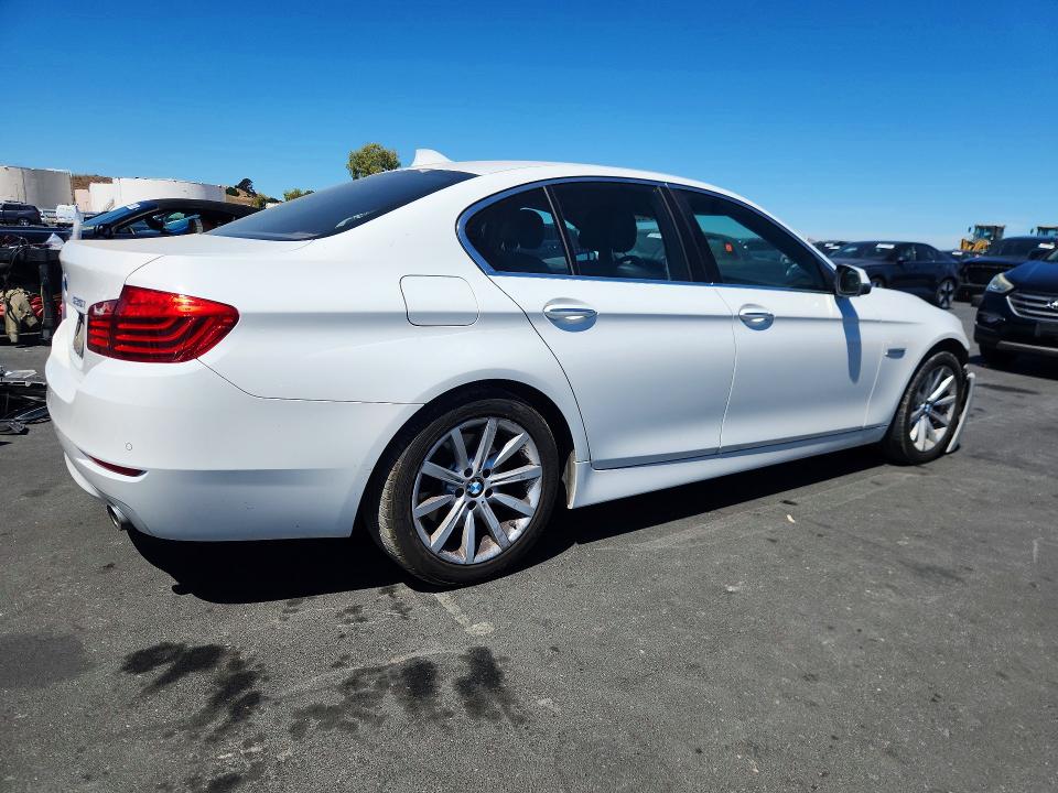 Photo 3 from auction – 2015 BMW 535 with VIN WBA5B1C51FD918707