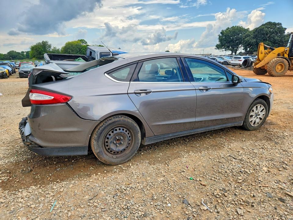 Photo 3 from auction – 2014 FORD FUSION with VIN 3FA6P0G77ER368097
