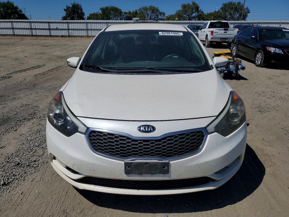 Photo 5 from auction – 2016 KIA FORTE with VIN KNAFX4A67G5444356
