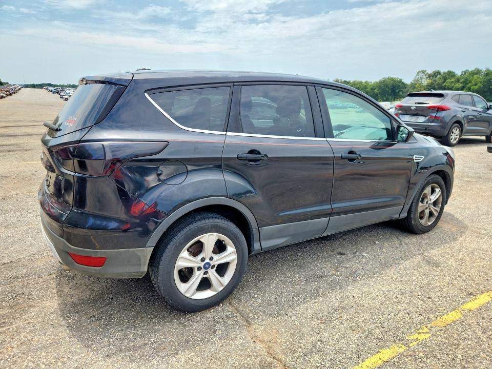 Photo 3 from auction – 2016 FORD ESCAPE with VIN 1FMCU0G72GUA90514