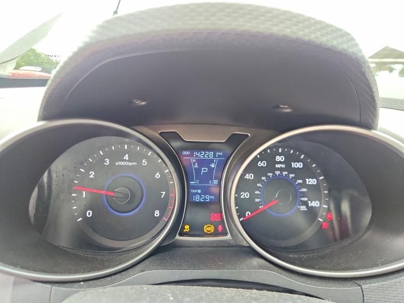 Photo 9 from auction – 2015 HYUNDAI VELOSTER with VIN KMHTC6AD2FU225610