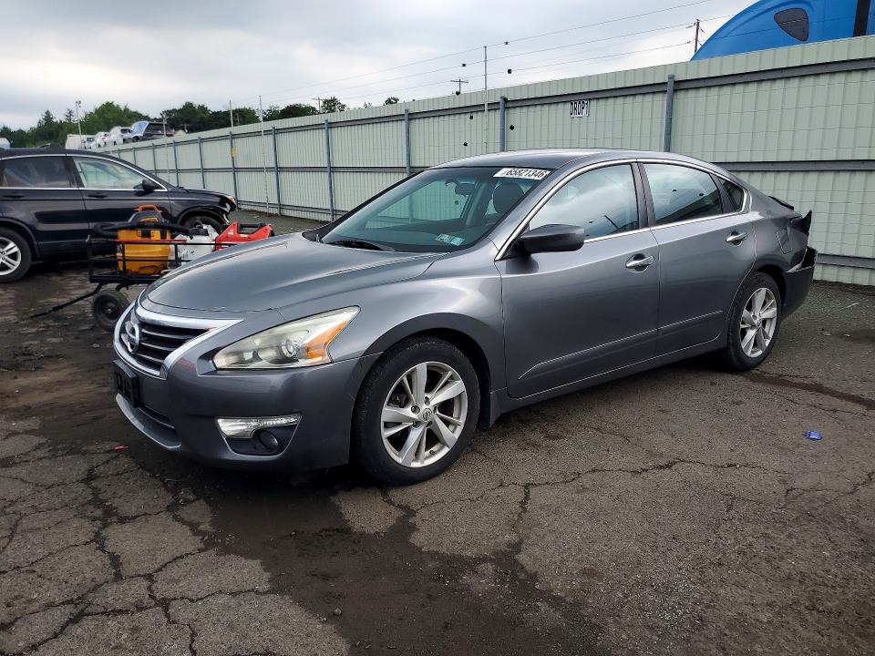 NISSAN ALTIMA 2015 with VIN 1N4AL3AP4FC586174 - Photo from auction