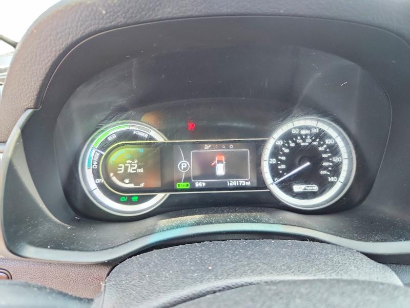 Photo 9 from auction – 2018 KIA NIRO with VIN KNDCB3LC6J5188476