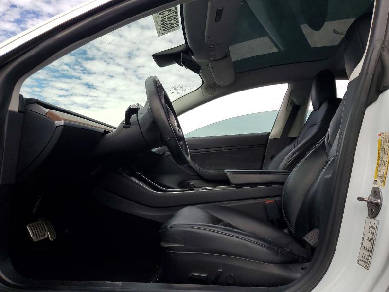 Photo 7 from auction – 2019 TESLA MODEL 3 with VIN 5YJ3E1EB5KF419917