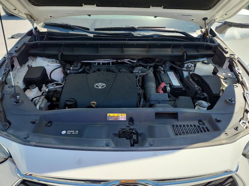 Photo 12 from auction – 2020 TOYOTA HIGHLANDER with VIN 5TDDZRBH5LS004836