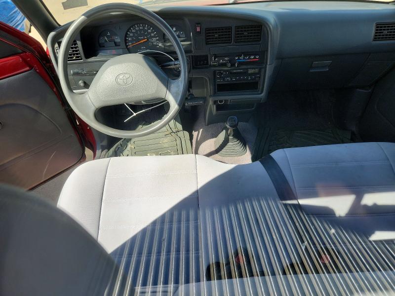 Photo 8 from auction – 1994 TOYOTA PICKUP with VIN 4TARN81A3RZ233812