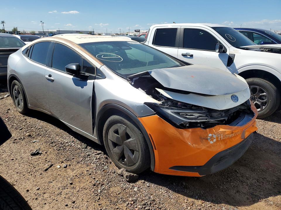 Photo 4 from auction – 2023 TOYOTA PRIUS with VIN JTDACAAU4P3005598