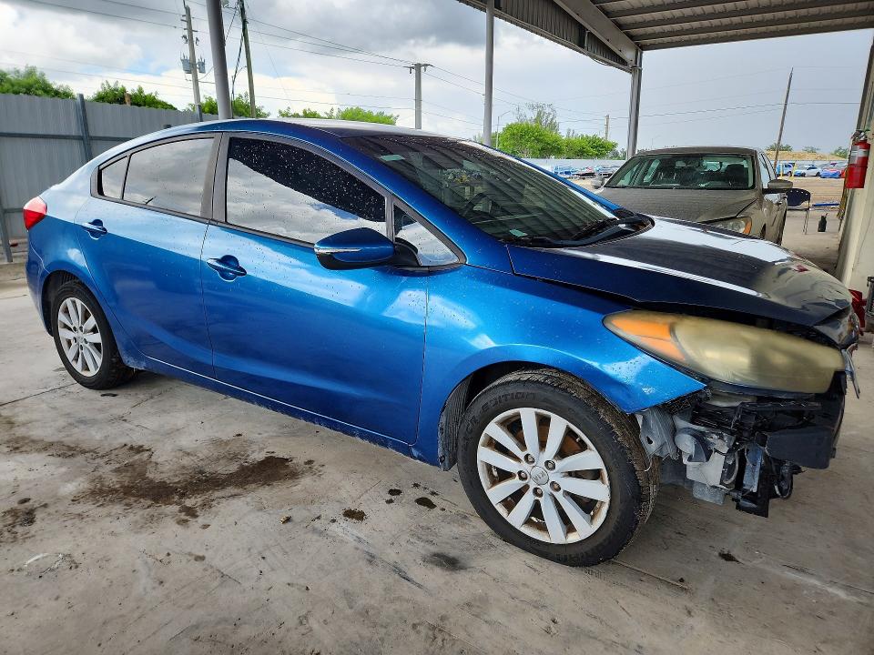 Photo 4 from auction – 2014 KIA FORTE with VIN KNAFX4A6XE5226683