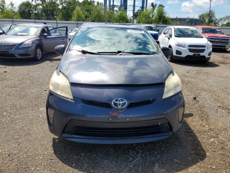 Photo 5 from auction – 2013 TOYOTA PRIUS with VIN JTDKN3DU4D1622030