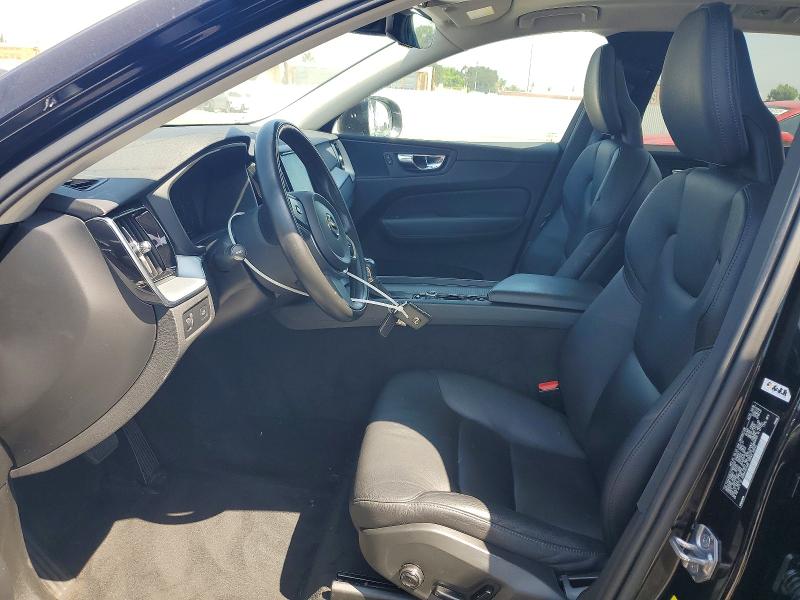 Photo 12 from auction – 2018 VOLVO XC60 with VIN YV4A22RK7J1085409