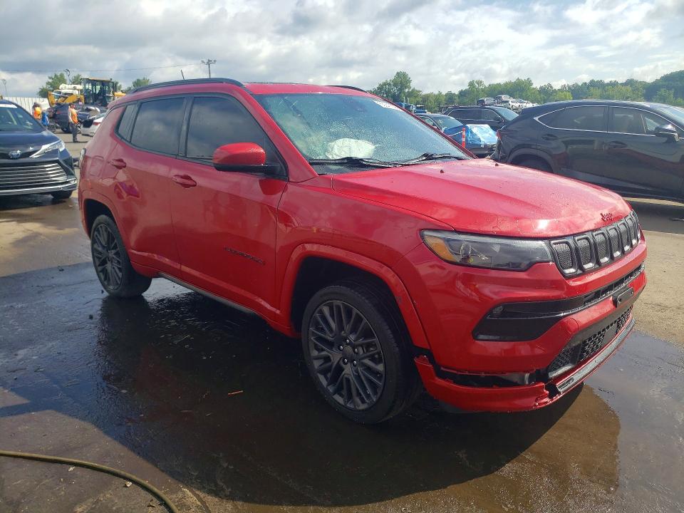 Снимка 4 от търг – 2022 JEEP COMPASS с VIN 3C4NJDCB5NT224639