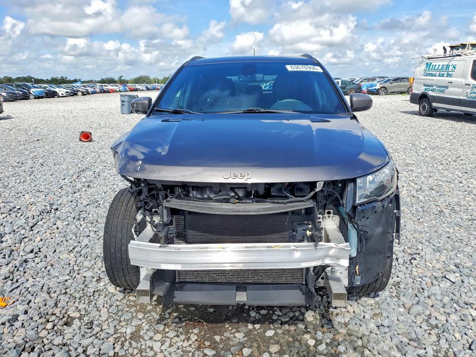 Photo 5 from auction – 2021 JEEP COMPASS with VIN 3C4NJDEB9MT513793