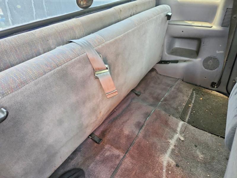 Photo 10 from auction – 1997 DODGE RAM 2500 with VIN 3B7KF23D4VM578351