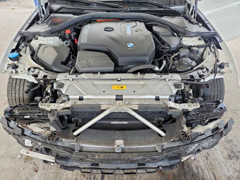 Photo 11 from auction – 2022 BMW 330E with VIN 3MW5P7J06N8C77982
