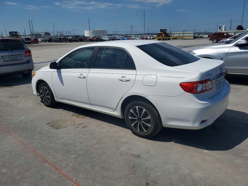 Photo 2 from auction – 2011 TOYOTA COROLLA with VIN 2T1BU4EE9BC729129