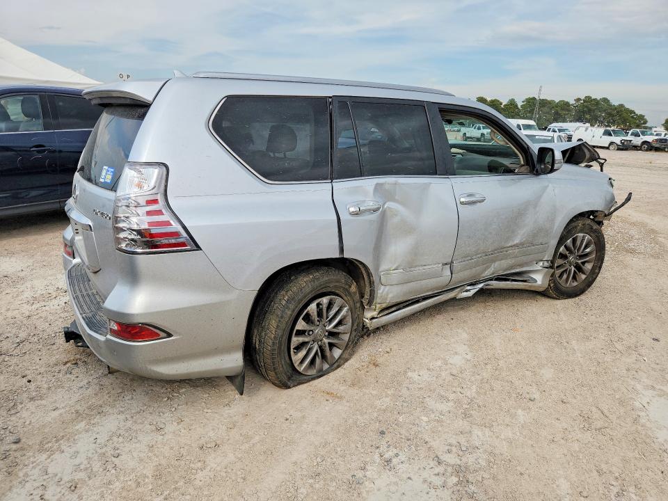 Photo 3 from auction – 2015 LEXUS GX with VIN JTJJM7FX8F5101205