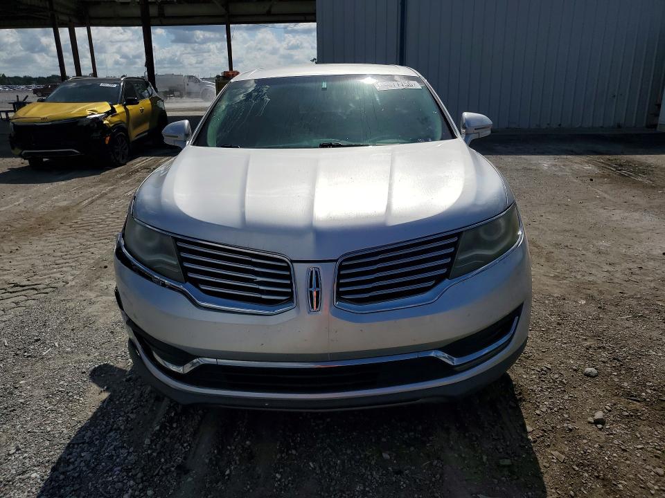 Photo 5 from auction – 2016 LINCOLN MKX with VIN 2LMTJ6KR6GBL56776