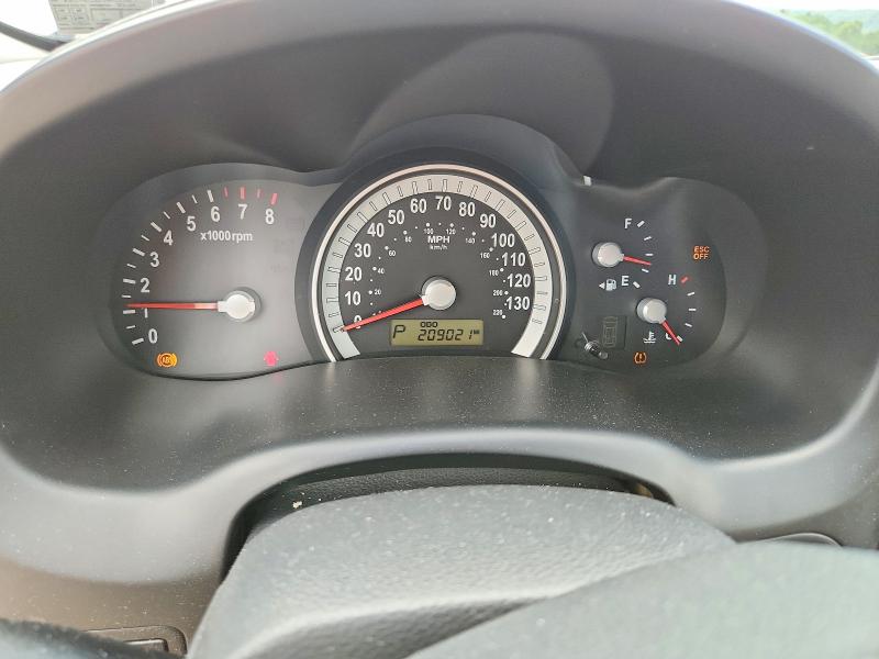 Photo 9 from auction – 2008 HYUNDAI ENTOURAGE with VIN KNDMC233986046557