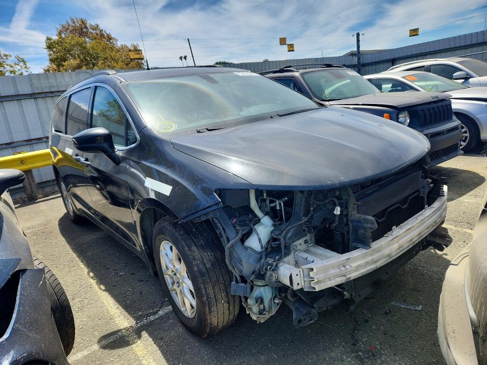 Photo 4 from auction – 2021 CHRYSLER VOYAGER with VIN 2C4RC1DG7MR516265