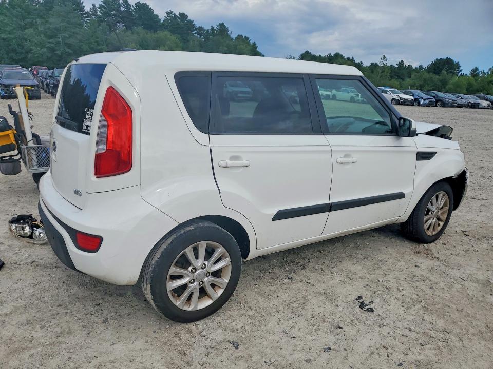 Photo 3 from auction – 2012 KIA SOUL with VIN KNDJT2A62C7473050