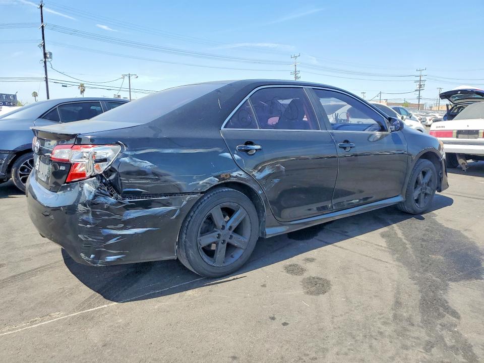 Photo 3 from auction – 2014 TOYOTA CAMRY with VIN 4T1BF1FK0EU416521