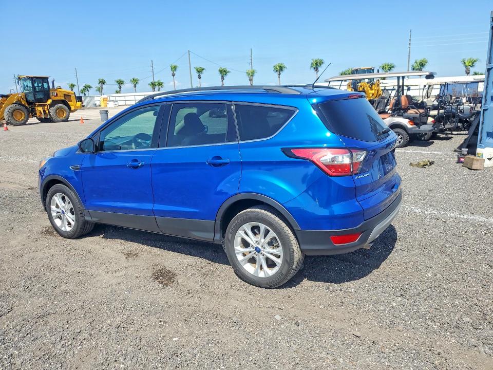 Photo 2 from auction – 2018 FORD ESCAPE with VIN 1FMCU0GD1JUA02176