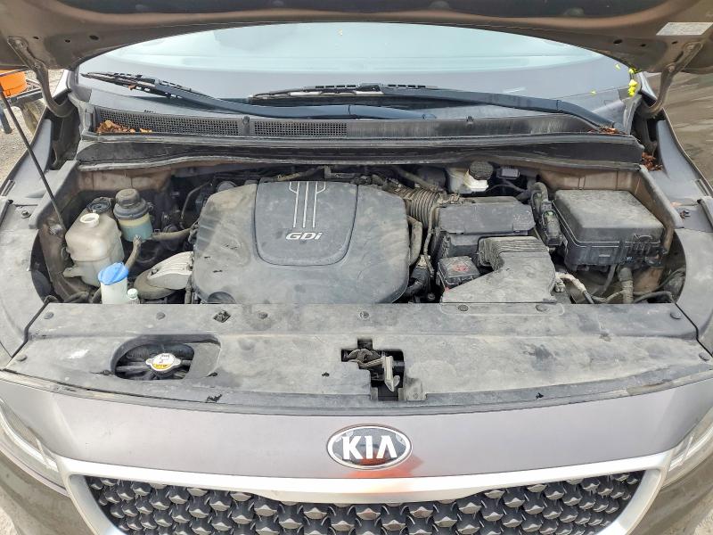 Photo 12 from auction – 2015 KIA SEDONA with VIN KNDMB5C14F6065646