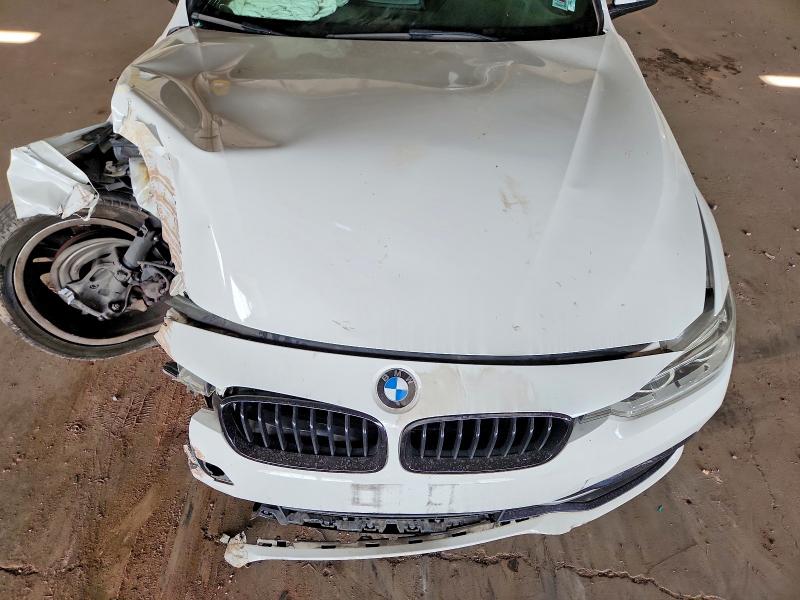 Photo 11 from auction – 2018 BMW 330 with VIN WBA8B9G52JNU98173