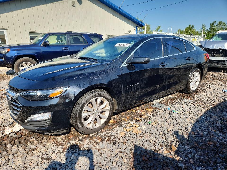 Снимка 1 от търг – 2021 CHEVROLET MALIBU с VIN 1G1ZD5ST1MF035156