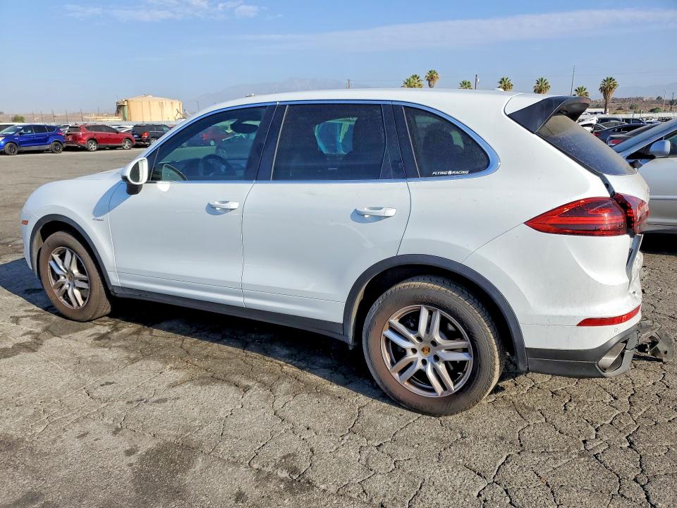Foto 2 de la subasta – 2016 PORSCHE CAYENNE con VIN WP1AF2A20GKA41613