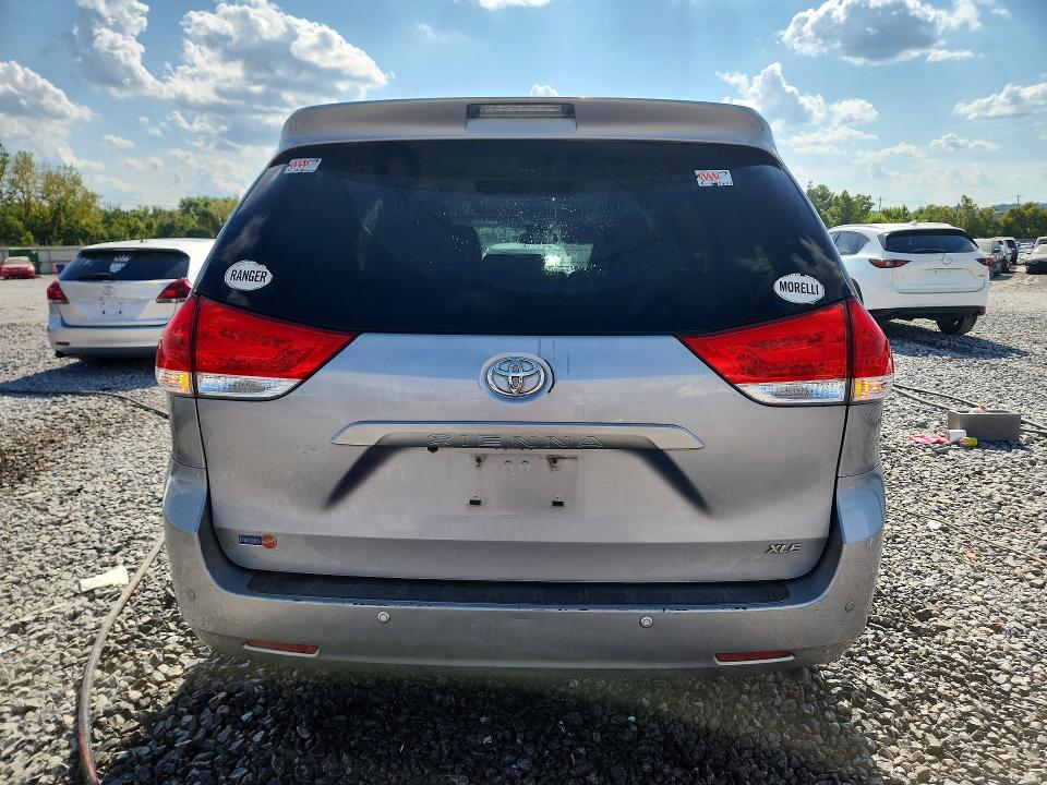 Снимка 6 от търг – 2012 TOYOTA SIENNA с VIN 5TDYK3DC7CS226721